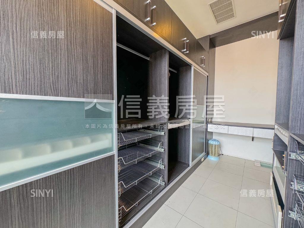 行情誠售！近中山醫公園苑房屋室內格局與周邊環境