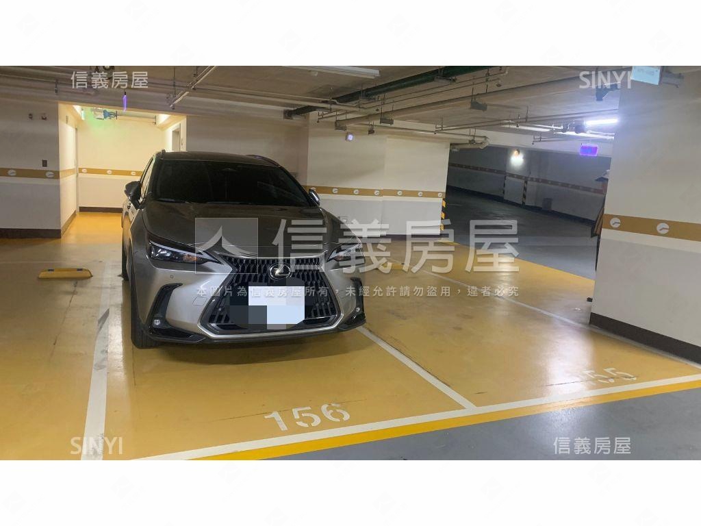 遠雄龍岡舒適美麗三房車位房屋室內格局與周邊環境