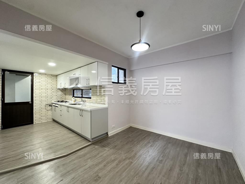新接⭐ＳＳ＋⭐國泰華廈房屋室內格局與周邊環境