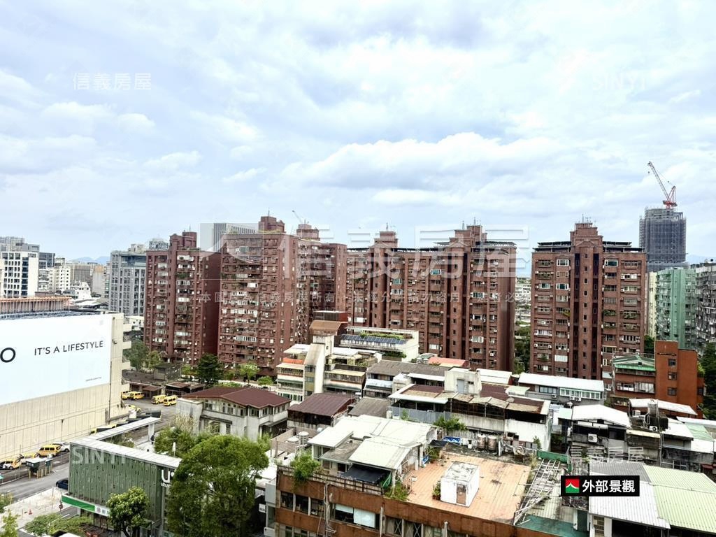 敦南麗舍邊間頂樓房屋室內格局與周邊環境