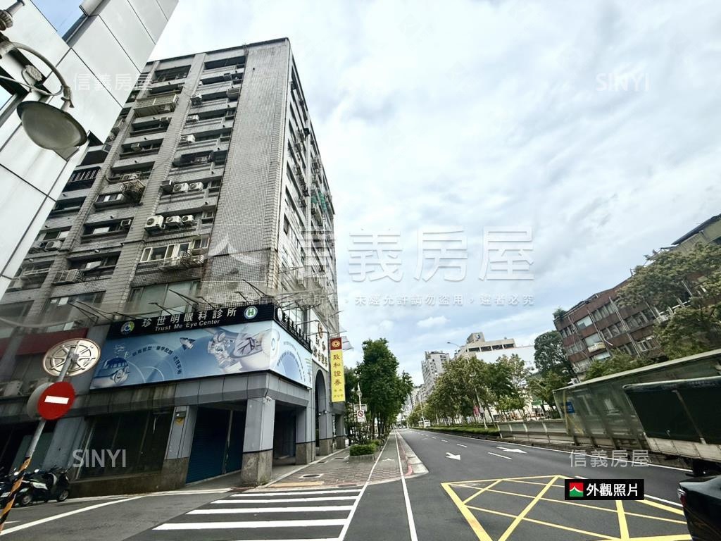 敦南麗舍邊間頂樓房屋室內格局與周邊環境