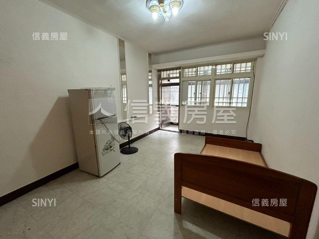 西藏三房靜巷美宅房屋室內格局與周邊環境