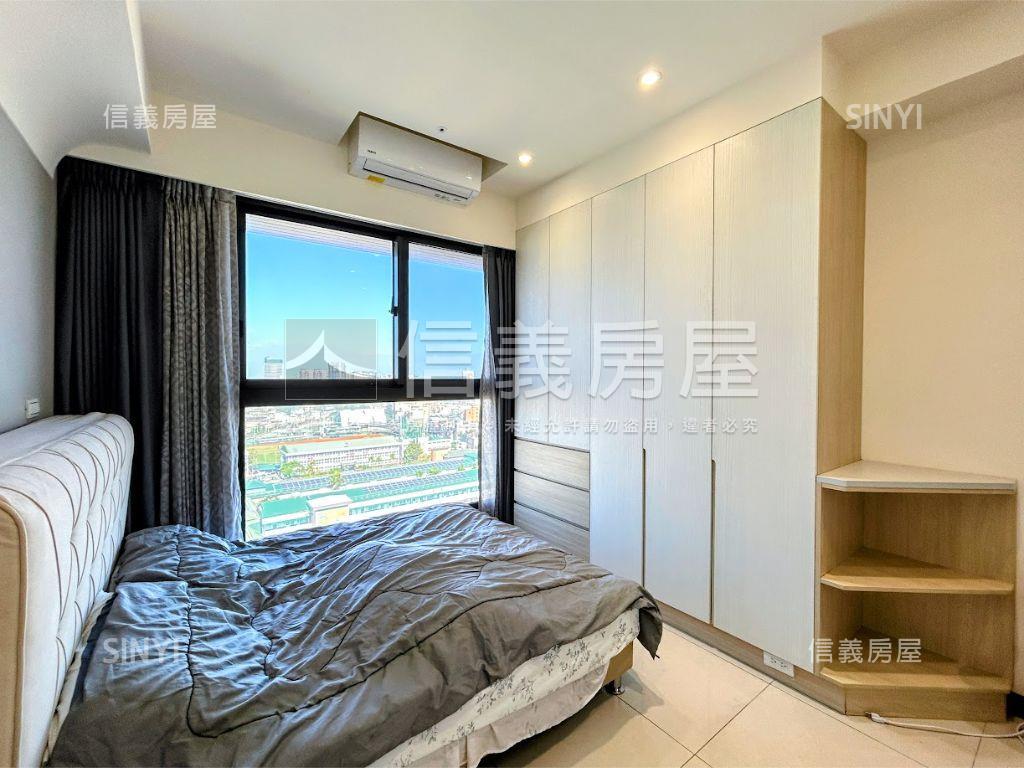 鴻灃稀有露臺景觀三房車位房屋室內格局與周邊環境