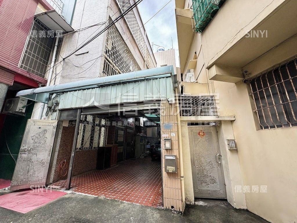左營商圈透天房屋室內格局與周邊環境