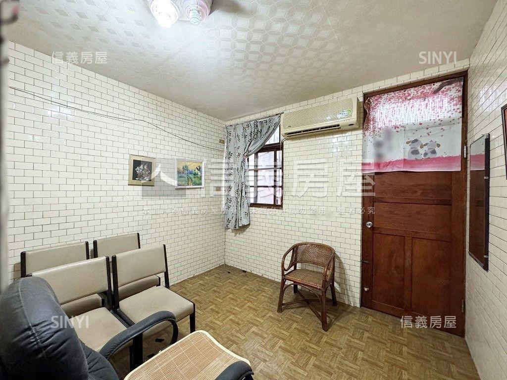 左營商圈透天房屋室內格局與周邊環境