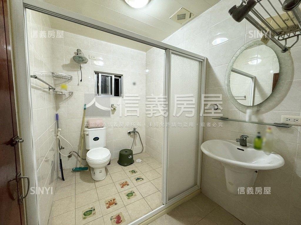 左營商圈透天房屋室內格局與周邊環境