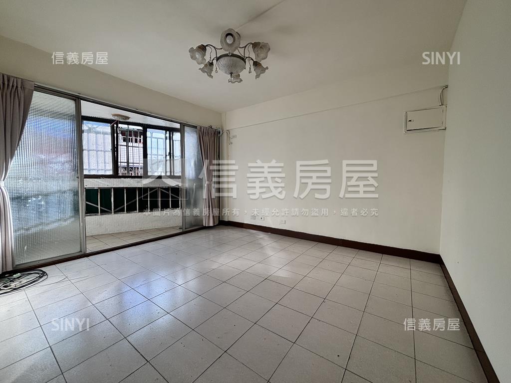 中庸街｜公寓貳樓房屋室內格局與周邊環境