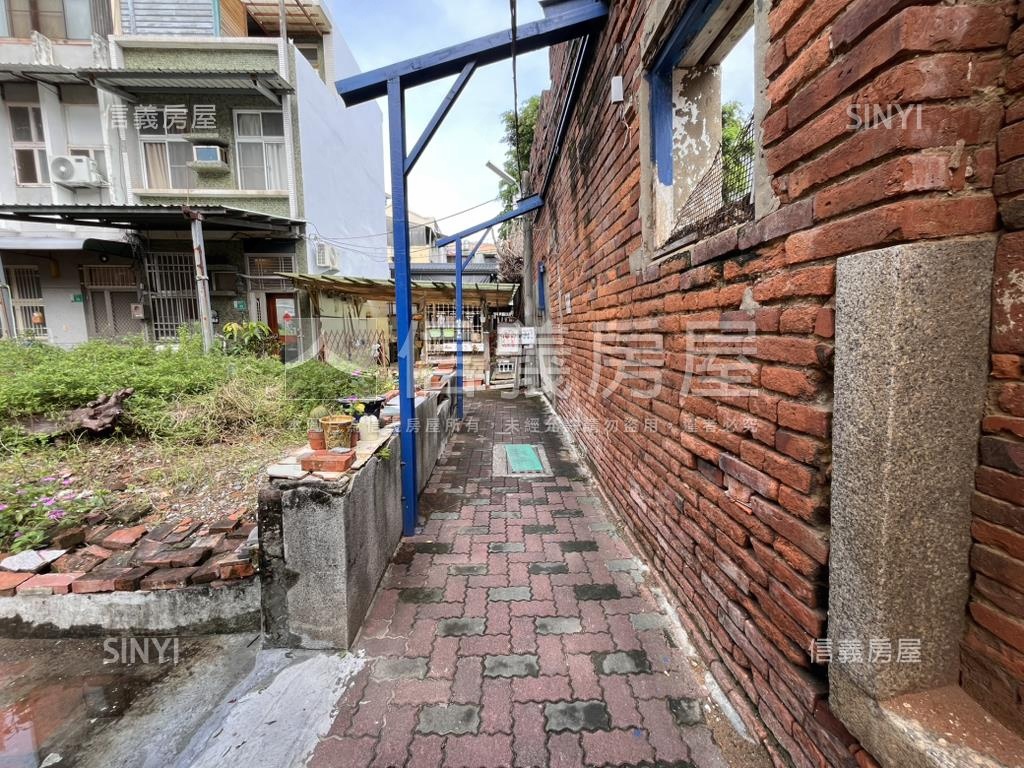 雙城區白金段面寬商業地房屋室內格局與周邊環境