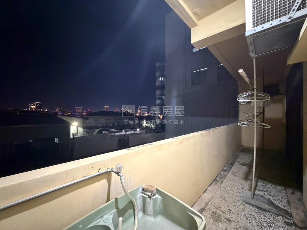 南屯１０Ｍ面寬角間透天房屋室內格局與周邊環境