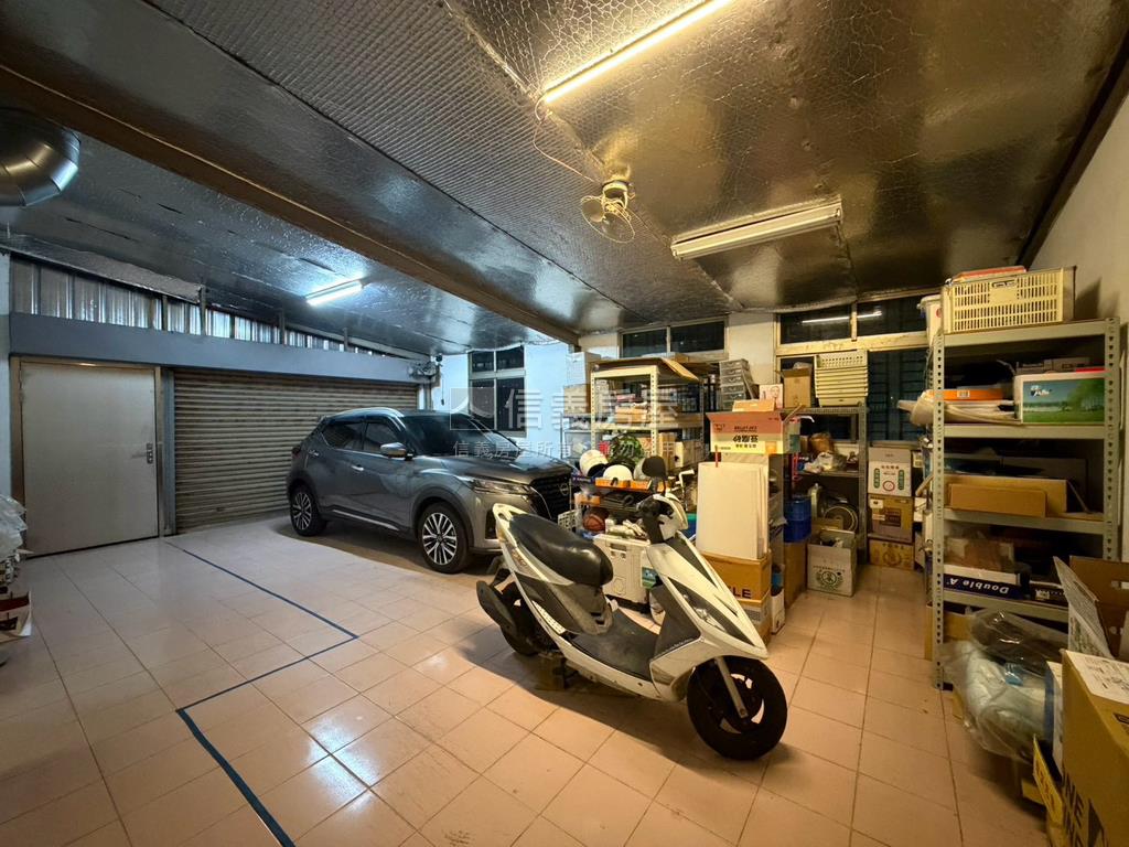 南屯１０Ｍ面寬角間透天房屋室內格局與周邊環境
