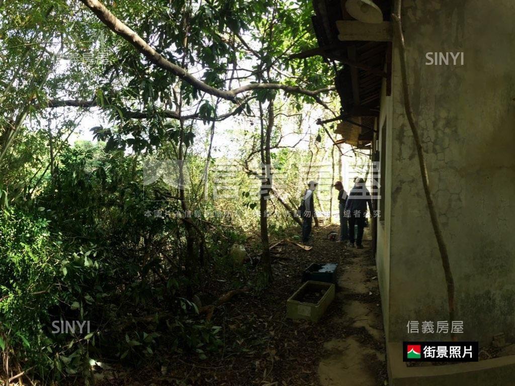 專任苗栗鴨母坑七千坪土地房屋室內格局與周邊環境