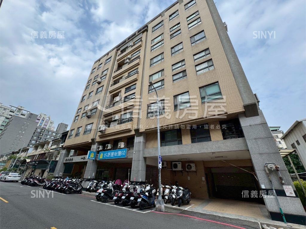 首購南屯來看這間房屋室內格局與周邊環境