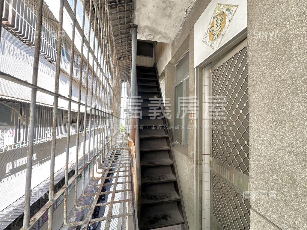 五甲商圈鬧中取靜美屋房屋室內格局與周邊環境