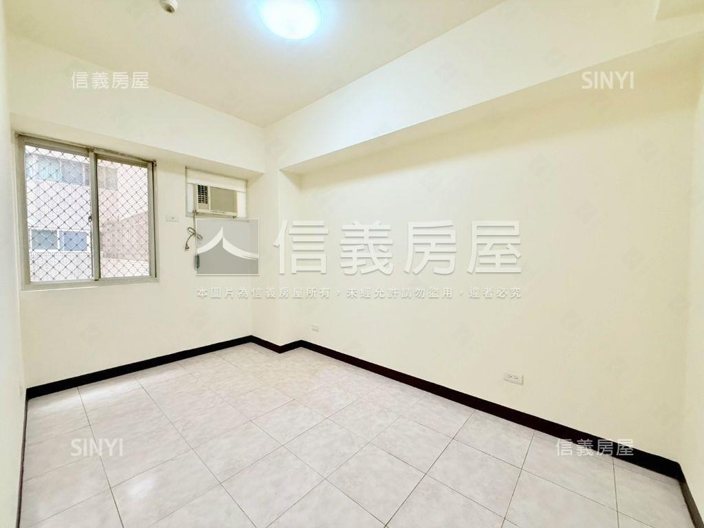 近水湳經貿二房平車房屋室內格局與周邊環境