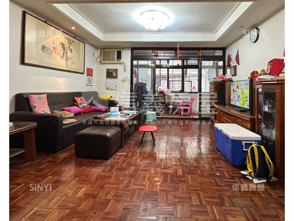 頂溪國小旁二樓公寓房屋室內格局與周邊環境