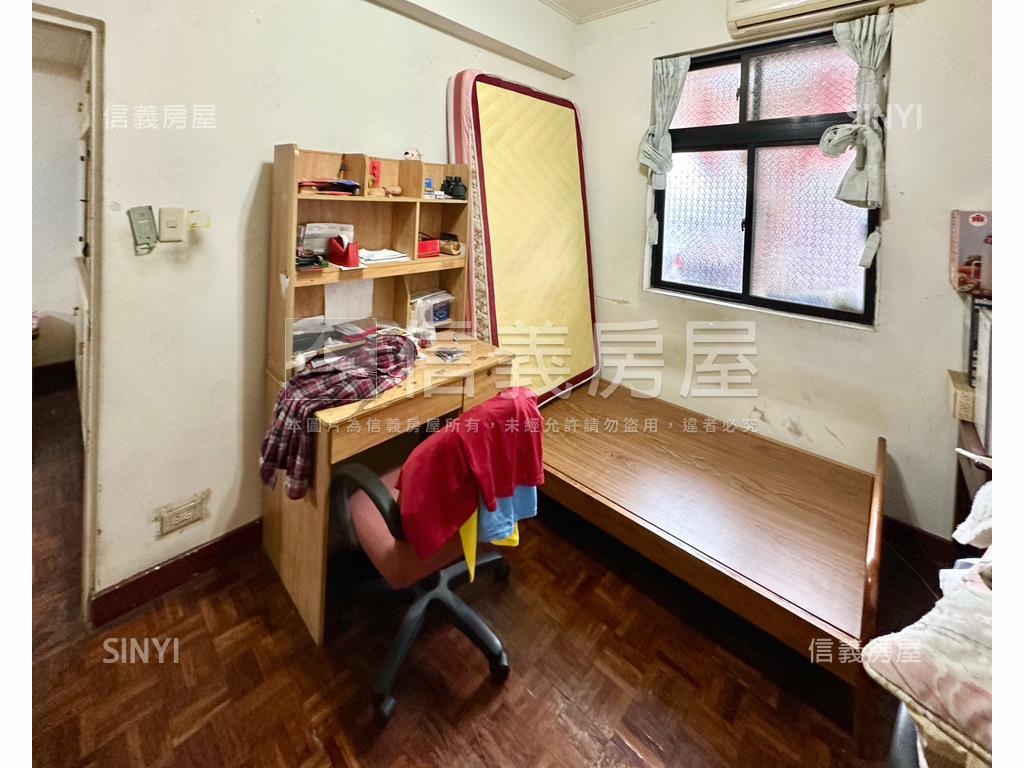 頂溪國小旁二樓公寓房屋室內格局與周邊環境