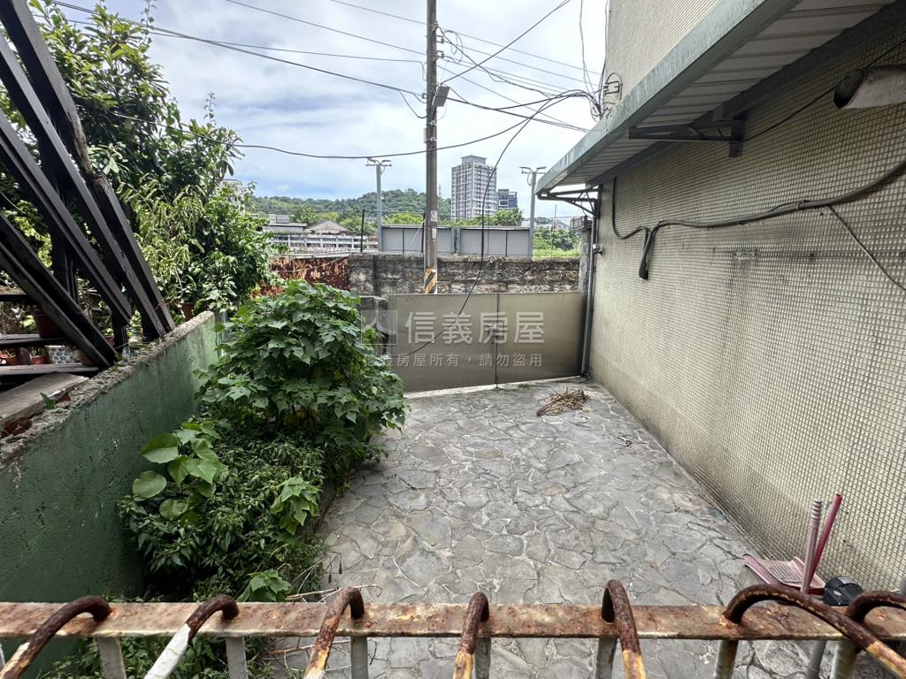 士林紙廠旁大土地一樓房屋室內格局與周邊環境
