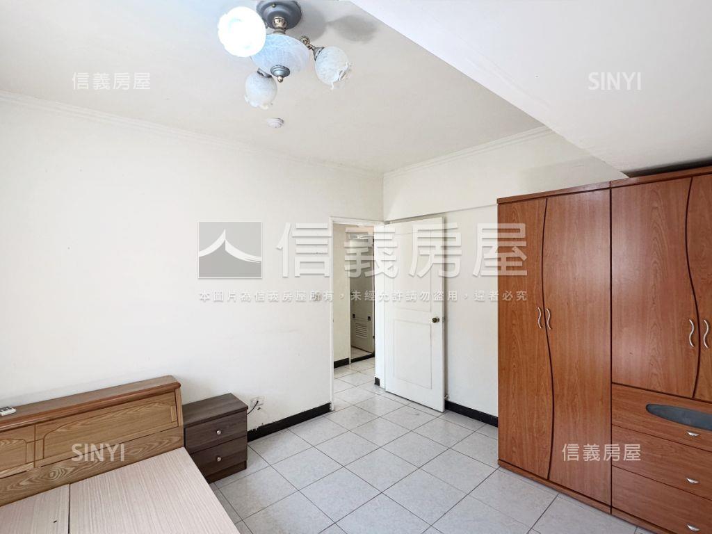 冠倫頂客‧優質２房房屋室內格局與周邊環境