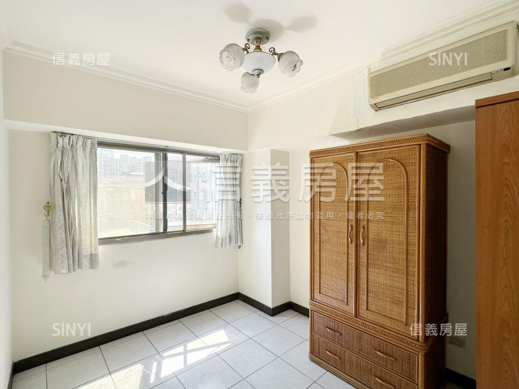 冠倫頂客‧優質２房房屋室內格局與周邊環境