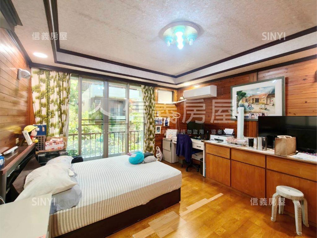 國花山莊獨門宅院房屋室內格局與周邊環境