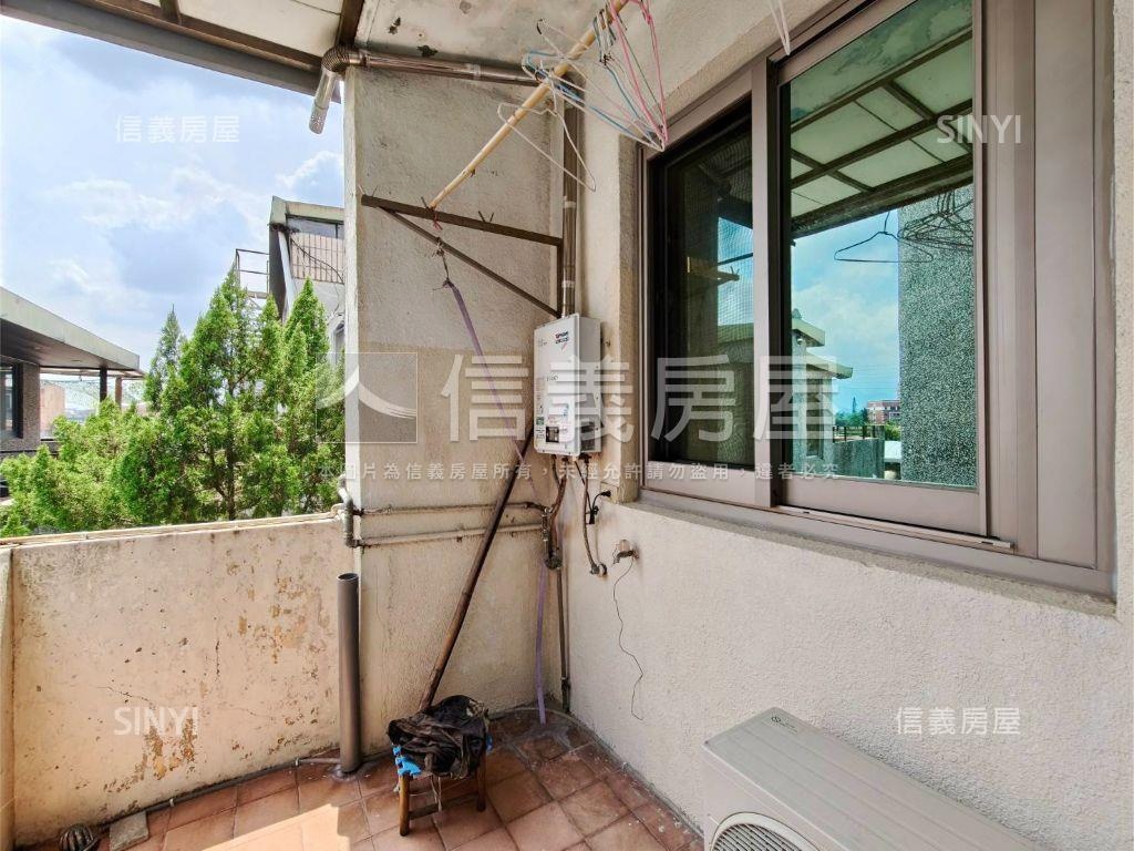 國花山莊獨門宅院房屋室內格局與周邊環境