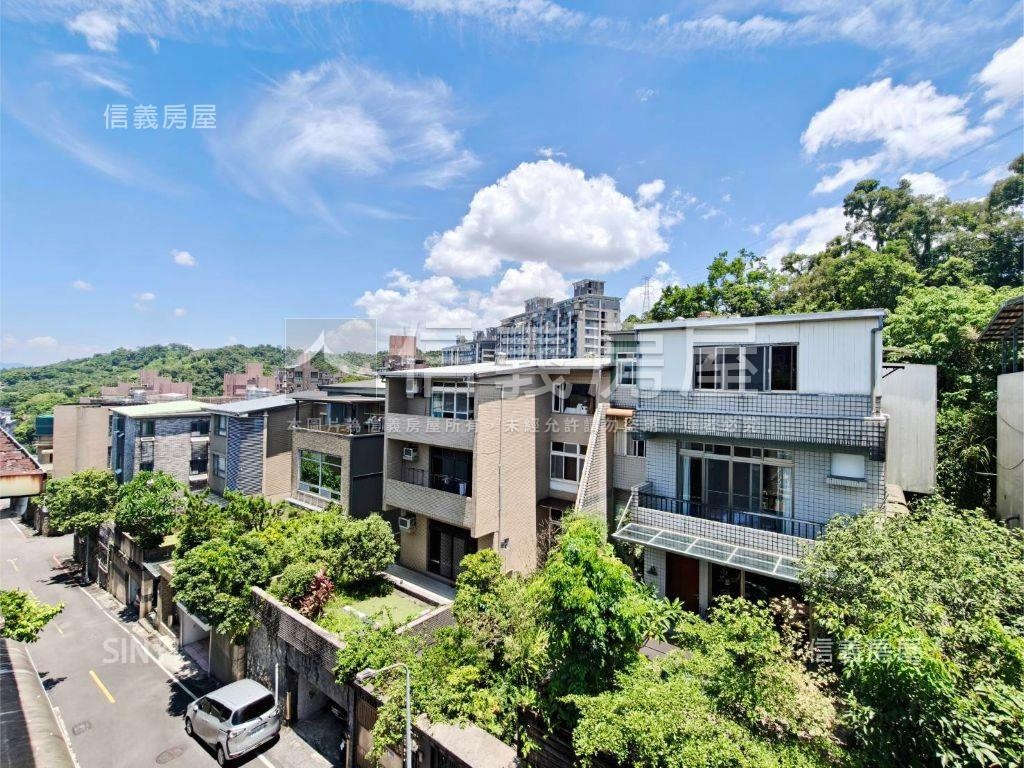 國花山莊獨門宅院房屋室內格局與周邊環境