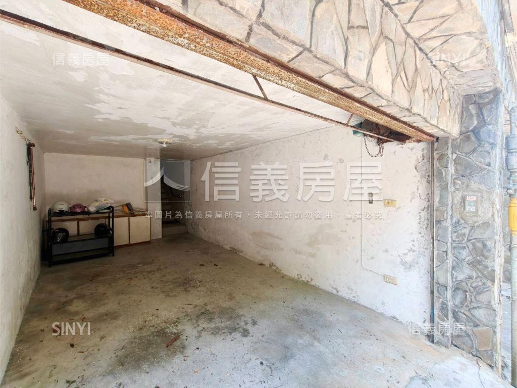 國花山莊獨門宅院房屋室內格局與周邊環境