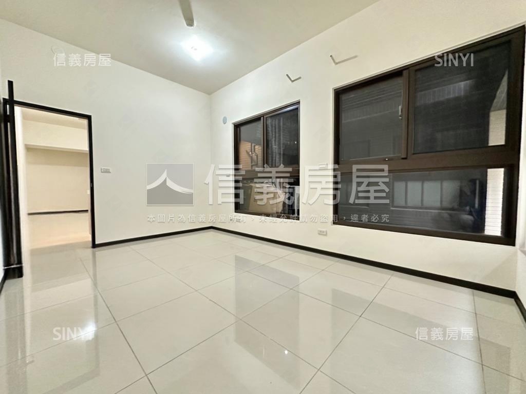 ☆全新未住電梯２房房屋室內格局與周邊環境