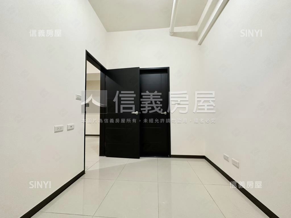 ☆全新未住電梯２房房屋室內格局與周邊環境