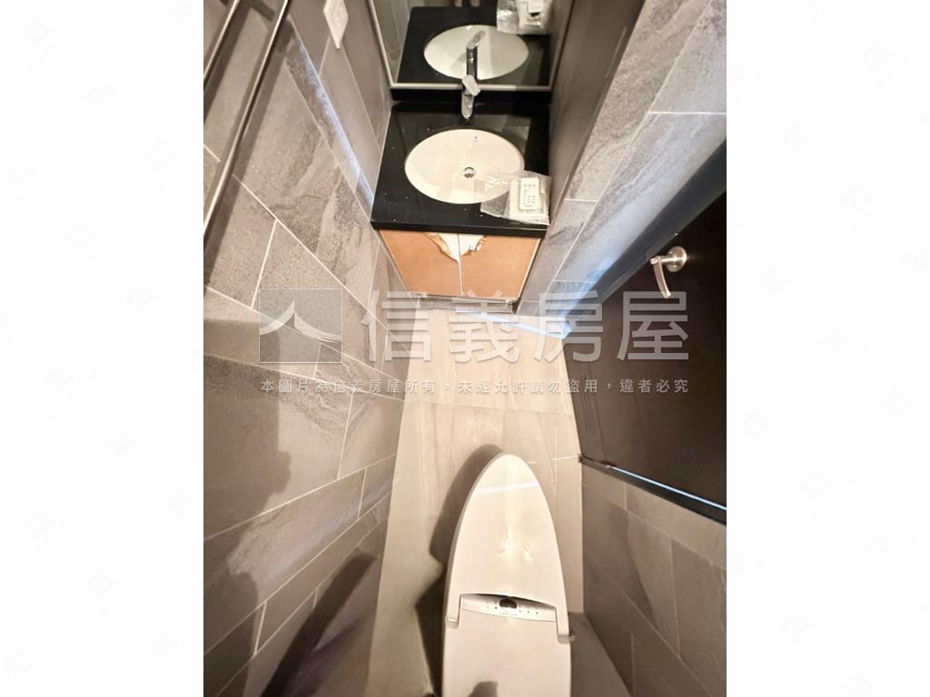 ☆全新未住電梯２房房屋室內格局與周邊環境