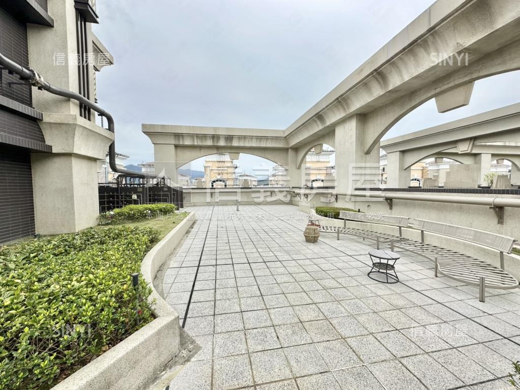 ☆全新未住電梯２房房屋室內格局與周邊環境