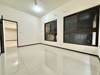 ☆全新未住電梯２房