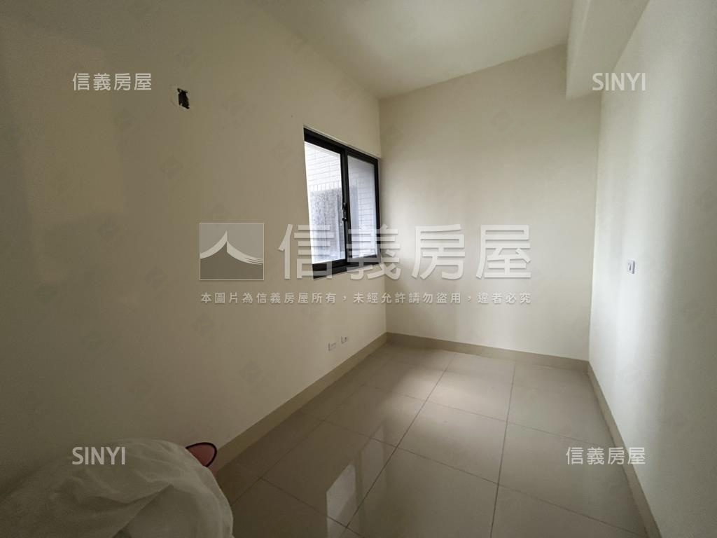 近大庄三房溫馨有車位房屋室內格局與周邊環境