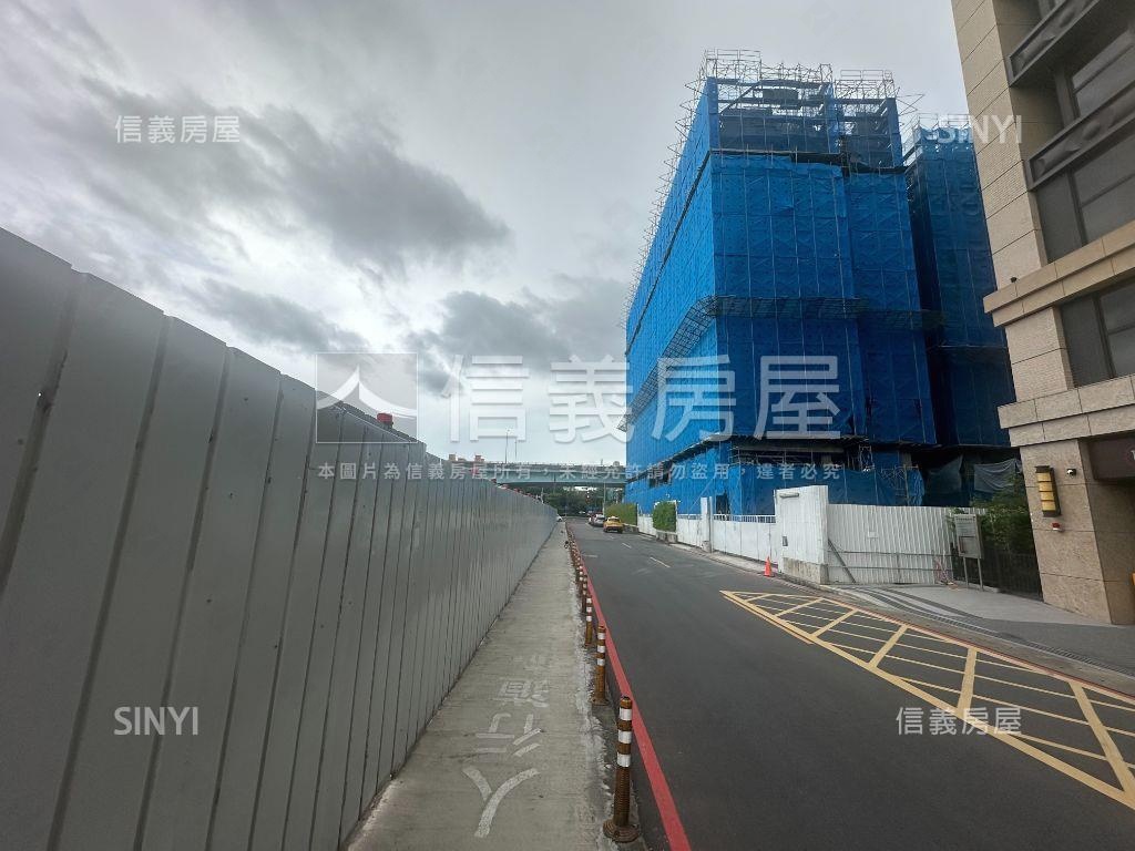 低總價兩房平面車位房屋室內格局與周邊環境