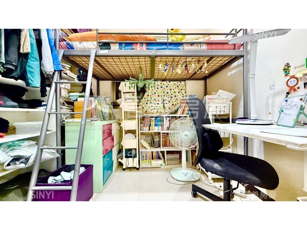 皇翔書香＊兩房車位房屋室內格局與周邊環境