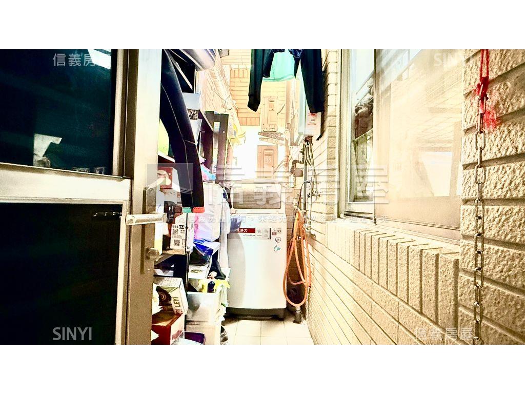 皇翔書香＊兩房車位房屋室內格局與周邊環境