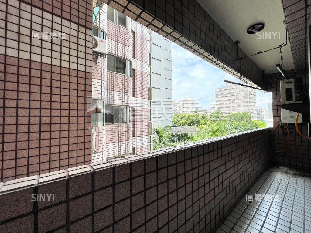 興大大坪數四房附車位房屋室內格局與周邊環境