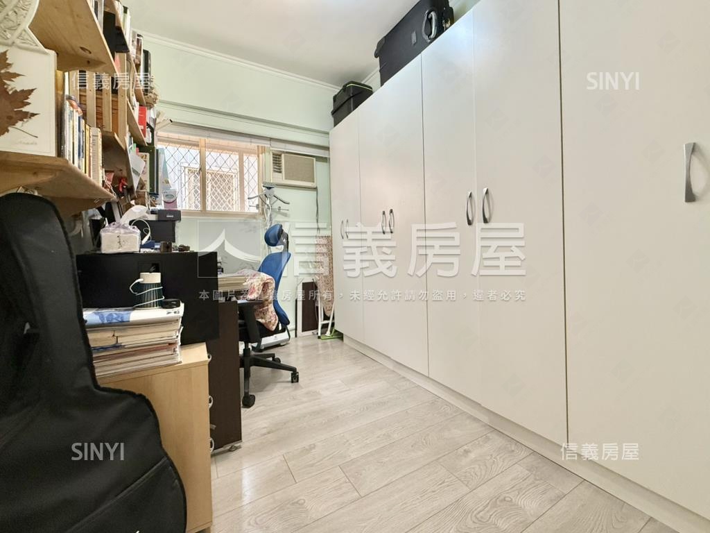 頂溪鄉村綠意華廈三房車位房屋室內格局與周邊環境