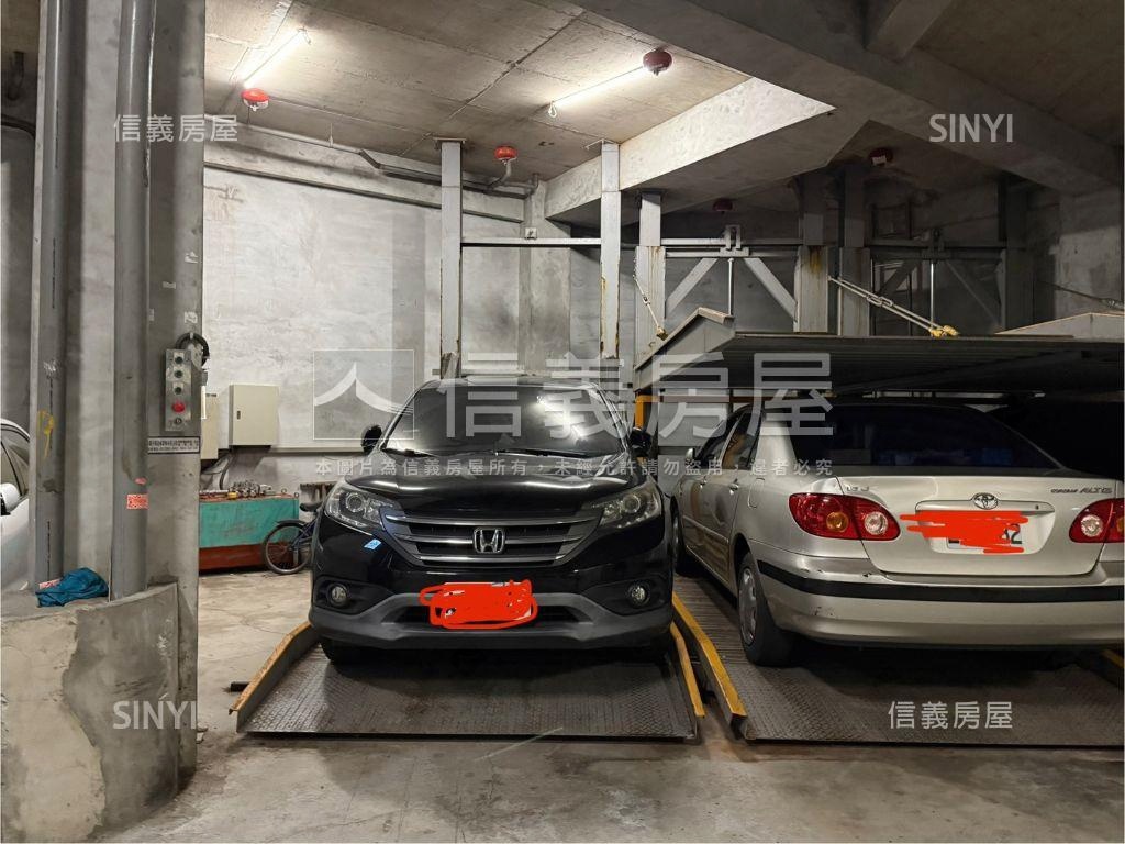 頂溪鄉村綠意華廈三房車位房屋室內格局與周邊環境