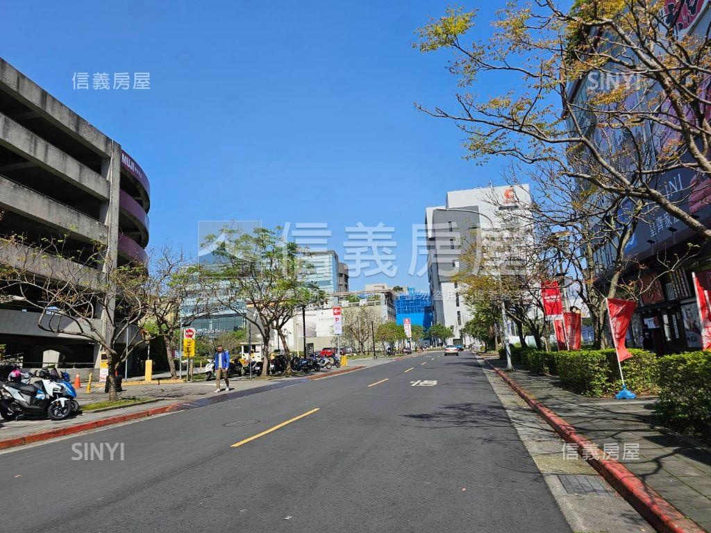 內科３４４坪企業總部土地房屋室內格局與周邊環境