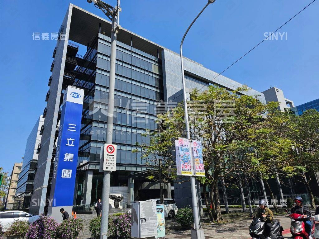 內科３４４坪企業總部土地房屋室內格局與周邊環境