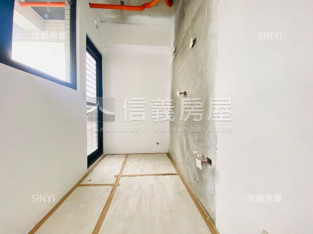 眺山景輕屋齡華廈優房屋室內格局與周邊環境