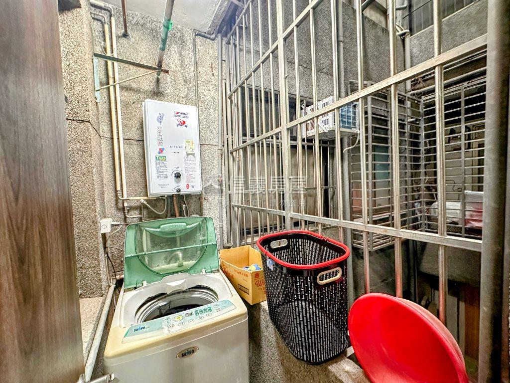 中正國中四房美寓房屋室內格局與周邊環境