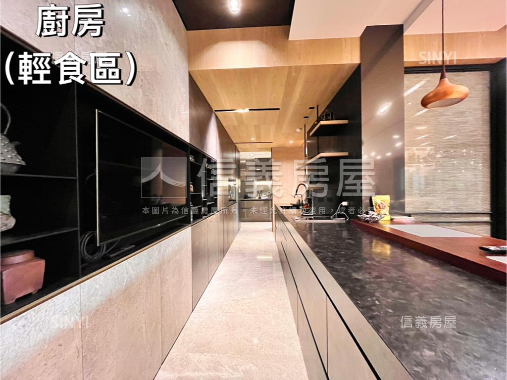 蒼翠典藏。長虹天璽房屋室內格局與周邊環境