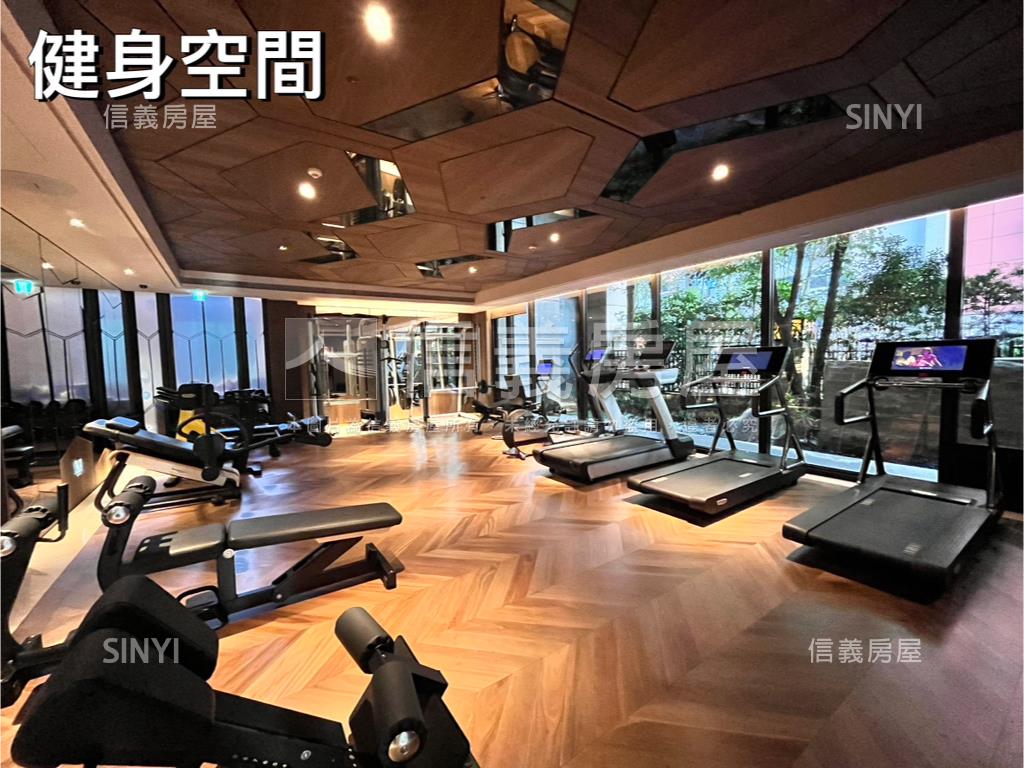 蒼翠典藏。長虹天璽房屋室內格局與周邊環境