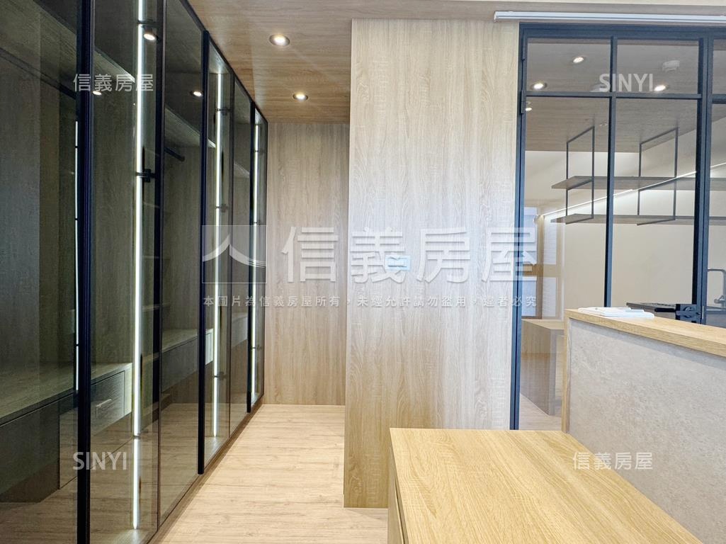 河岸帝景高樓層兩房車位房屋室內格局與周邊環境