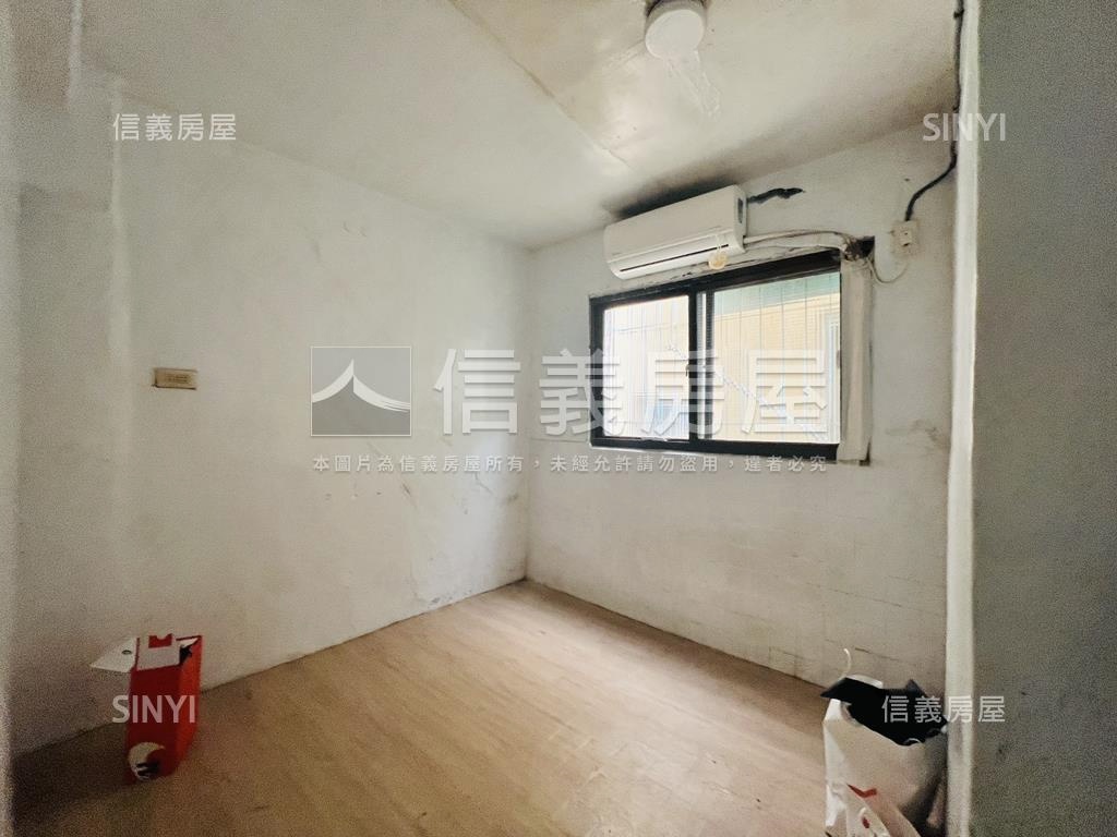 前鎮超值美透天房屋室內格局與周邊環境