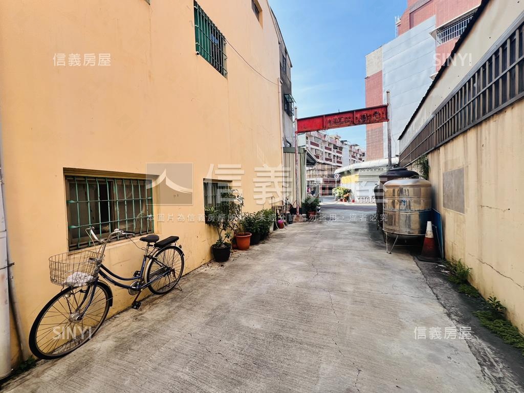 前鎮超值美透天房屋室內格局與周邊環境