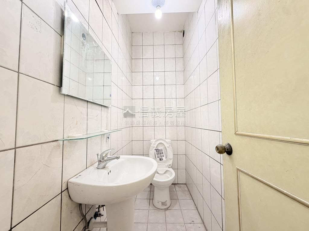 佳園路採光好美寓房屋室內格局與周邊環境