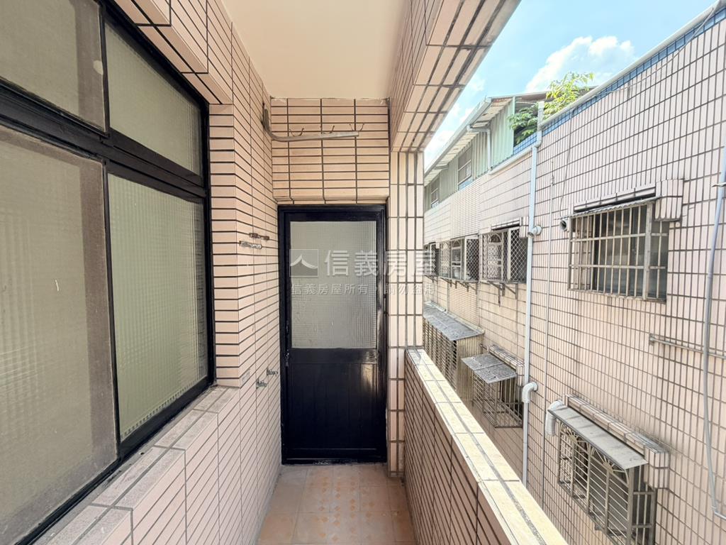 佳園路採光好美寓房屋室內格局與周邊環境